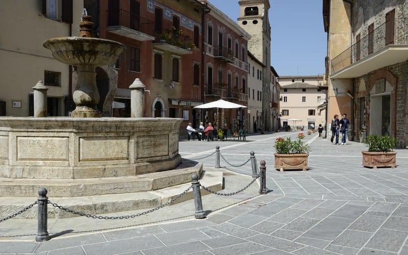 Piazza consoli Deruta